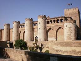 Resultado de imagen de palacio aljaferia zaragoza