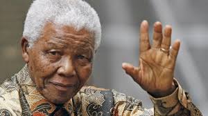 Par Christophe Turgis; Publié le 06/12/2013 | 11:31, mis à jour le 06/12/2013 | 16:44. 5 décembre 2013, Nelson Mandela est mort, la Nation Arc en Ciel perd ... - 000_dv220633