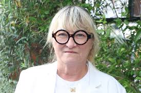 Christine Bravo REJOINT Hanouna ? Révélations Choc sur son Avenir TV !