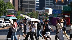 Heat-related illness patients in South Korea’s late summer up threefold over past decade