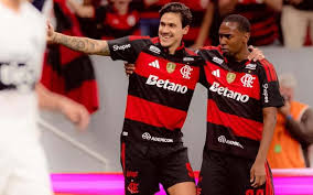 Jogos de hoje: quem joga no futebol e onde assistir ao vivo – domingo (09/08/2026)
