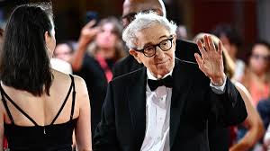Woody Allen à Moscou: Scandale! L'Ukraine Crie à l'Insulte!