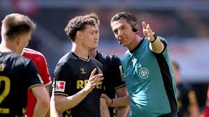 FC-Star weint nach Abpfiff: Waren das Tränen des Abschieds?