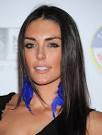 Taylor Cole Smoky Eyes - Taylor Cole Looks - StyleBistro - Taylor+Cole+Makeup+Smoky+Eyes+DTWA6Uvy2ahl