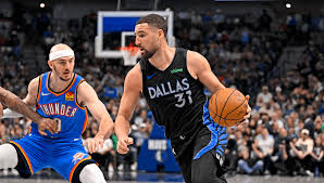 Mavericks vs Raptors Prediction, Picks & Odds for Tonight’s NBA Game