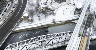 ‘We had higher expectations’: Montreal’s REM plagued by outages