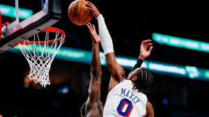 Warriors' De'Anthony Melton: Pops for 20 points in win