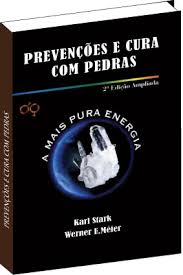 Resultado de imagem para antigo e gigante livro de sao cipriano capa preta