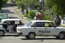 Resultado de imagen para fotos de guaguas de dos ;pisos en cuba