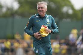 Ancelotti tem o 'molho': como italiano rompeu resistência a estrangeiros na seleção e conquistou torcida brasileira
