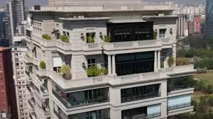 Cobertura de luxo vendida por apresentador bilionário vale R$ 120 milhões