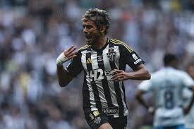 Fim da linha? Atlético decide negociar Gustavo Scarpa e traça estratégia no Brasileirão