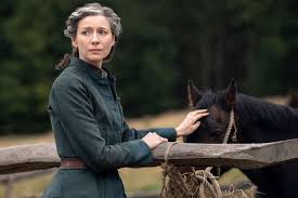 'Outlander' star Caitríona Balfe admits she doesn't 'fully understand' the ending (exclusive)