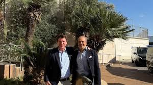 tucker carlson Picture