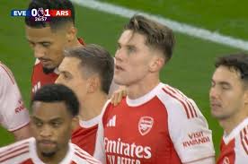 هدف فوز ارسنال علي ايفرتون (1-0) الدوري الانجليزي