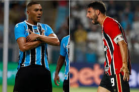 São Paulo e Grêmio têm confronto de centroavantes em grandes fases