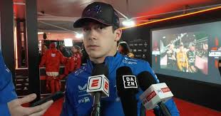 Colapinto explota en Las Vegas: ¡Coche desastroso y fuegos artificiales!