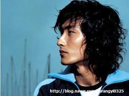 images?q=tbn:ANd9GcR5ESqdPUtn9RGA5thd408