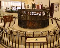 Gambar Zamzam well in Masjid alHaram in the past