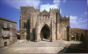 Resultado de imagem para catedral de tui