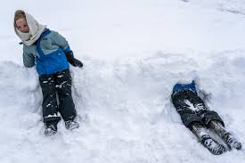 Massachusetts Schools Closed for Second Day Due to Snowstorm