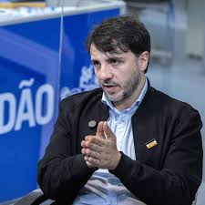 Estadão