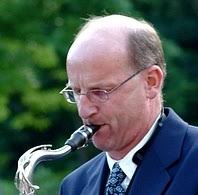Tenor saxofoon: Frans Audenaerde, Eri van den Broek, Nico van Barschot, Arnold Bosch, André Boereboom. - 3524519
