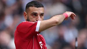 Mohamed Salah recibe malas noticias poco antes del partido París Saint-Germain-Liverpool