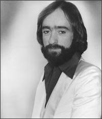 Dave Mason (born 10 May 1946) is a musician, singer, songwriter, and guitarist from Worcester, England. Dave first found fame with the rock band Traffic as ... - Dave-Mason