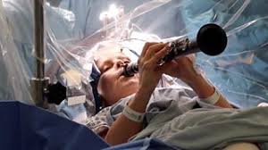 Woman Plays Clarinet During Brain Surgery to Improve Parkinson's Symptoms