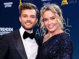 Buddy Vedder blikt terug op relatiebreuk met ex Ginny: 'Houden nog steeds van elkaar'