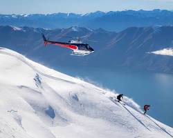 Heliskiing resmi