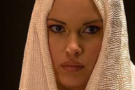 Anna van Hooft plays Princess Aura in the Sci Fi Channel Flash Gordon series. - Princessaura3