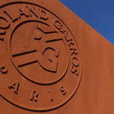 De conquistar Roland Garros a ser detenida por una presunta estafa