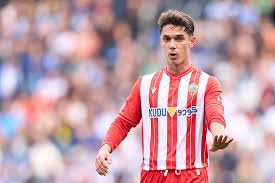 Cobiçado pelo Sporting, Sergio Arribas surge agora no radar do... Benfica