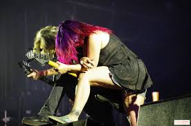 Jennifer Finch, the iconic bassist for L7, has died at the age of 59.