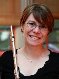 Marie-Véronique BOURQUE is the recipient of two First Prize awards from the Quebec Conservatory of music in Flute and Chamber music. - marie-veronique-bourque-flutist-Bdkz1AlXMQTO-9422
