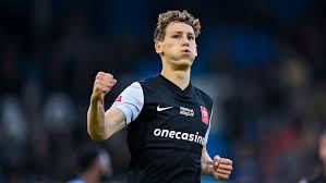 Voetbal International - News update