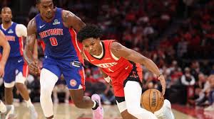 Jalen Duren Ejected, But Pistons Rally to Defeat Rockets