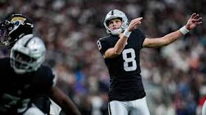 Daniel Carlson's Struggles: Is the Raiders Kicker on Thin Ice?