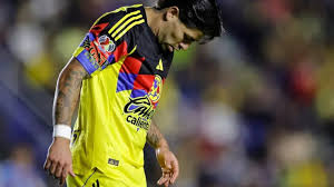Víctor Dávila, en la cuerda floja con el América