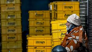 Winter Grips North India: Himachal Freezes, Delhi Records First Cold Day