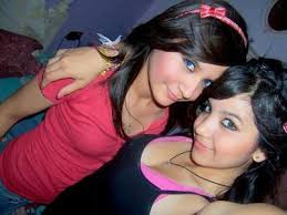 Résultat de recherche d'images pour "les fille"