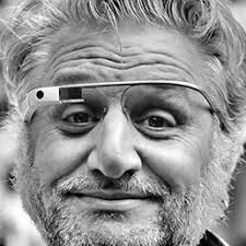 È morto nella notte all&#39;improvviso per un infarto a Milano Marco Zamperini, uno dei principali esperti di internet in Italia, conosciuto per la grande ... - zamperini258x258