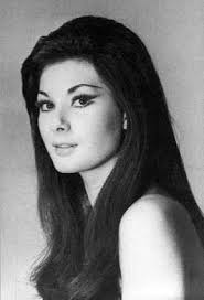 Edwige Fenech - 600full-edwige-fenech