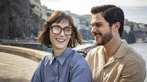 Ascolti tv del 19 aprile: "Roberta Valente" e "Report"