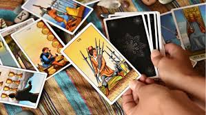 Horóscopo de Nana Calistar hoy martes 28 de abril de 2026: Predicciones para los 12 signos del zodiaco