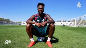 Vini Jr. aceita proposta e acerta renovação com o Real Madrid