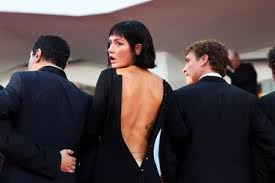parismatch.com - News update