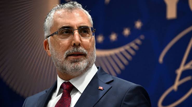 Vedat Işıkhan'dan asgari ücret açıklaması: 